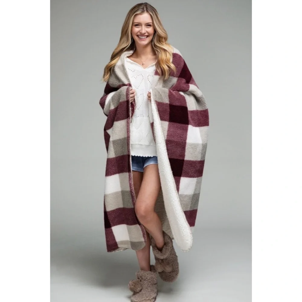 Plaid sherpa throw blanket berry red